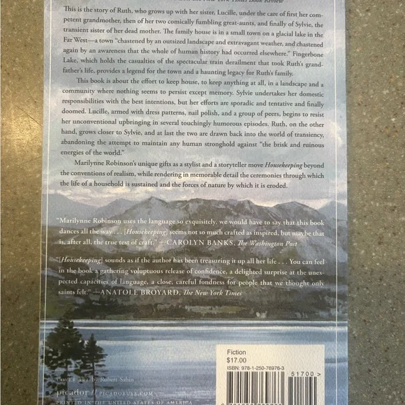 Collection of Six Books - Picture 5 of 7